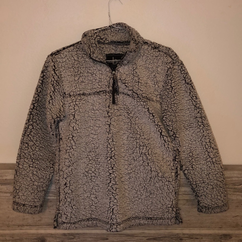 Sherpa Pullover ; good condition!